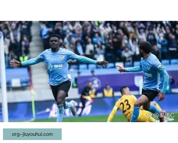 大连英博依靠梭鱼湾主场奇迹末轮绝杀实现冲超梦想 大连英博依靠梭鱼湾主场奇迹末轮绝杀实现冲超梦想